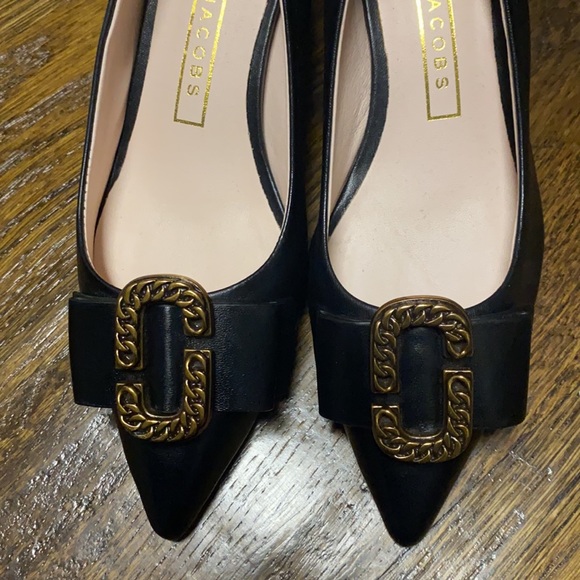 Marc Jacob black high heel. - Picture 3 of 5